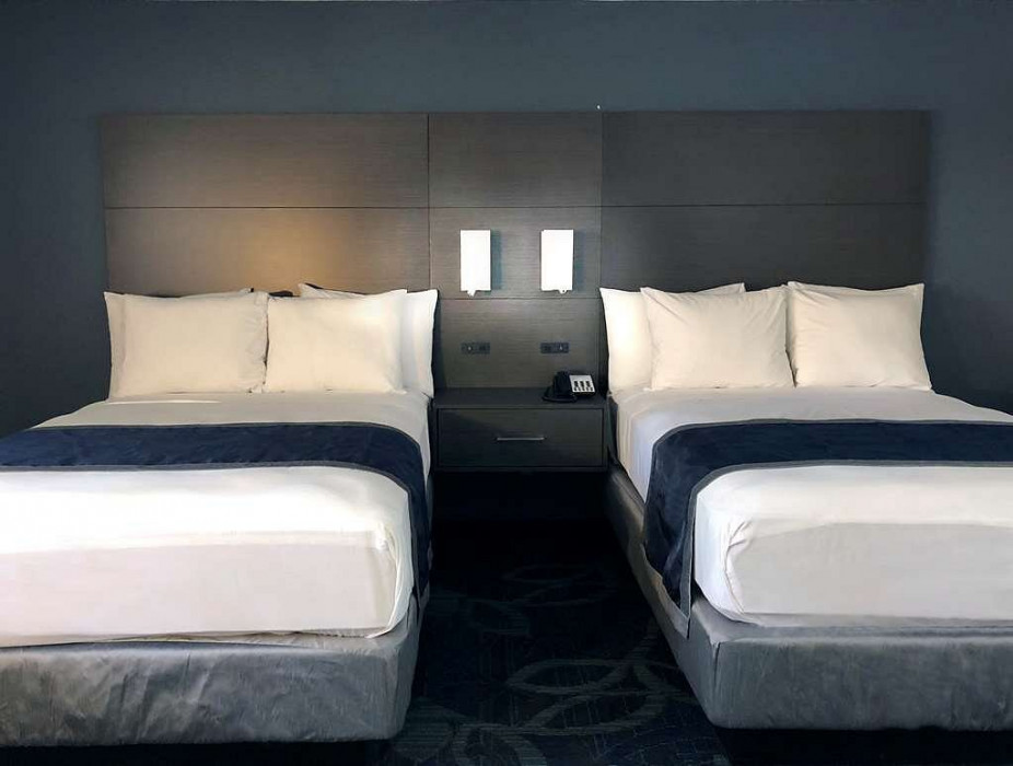 Deluxe Room with Two Double Beds